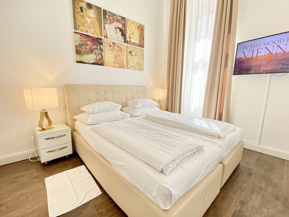 Steiner Residences Vienna Taborstrasse Economy Studio, 1 Queen Bed, Non Smoking, Kitchen 7