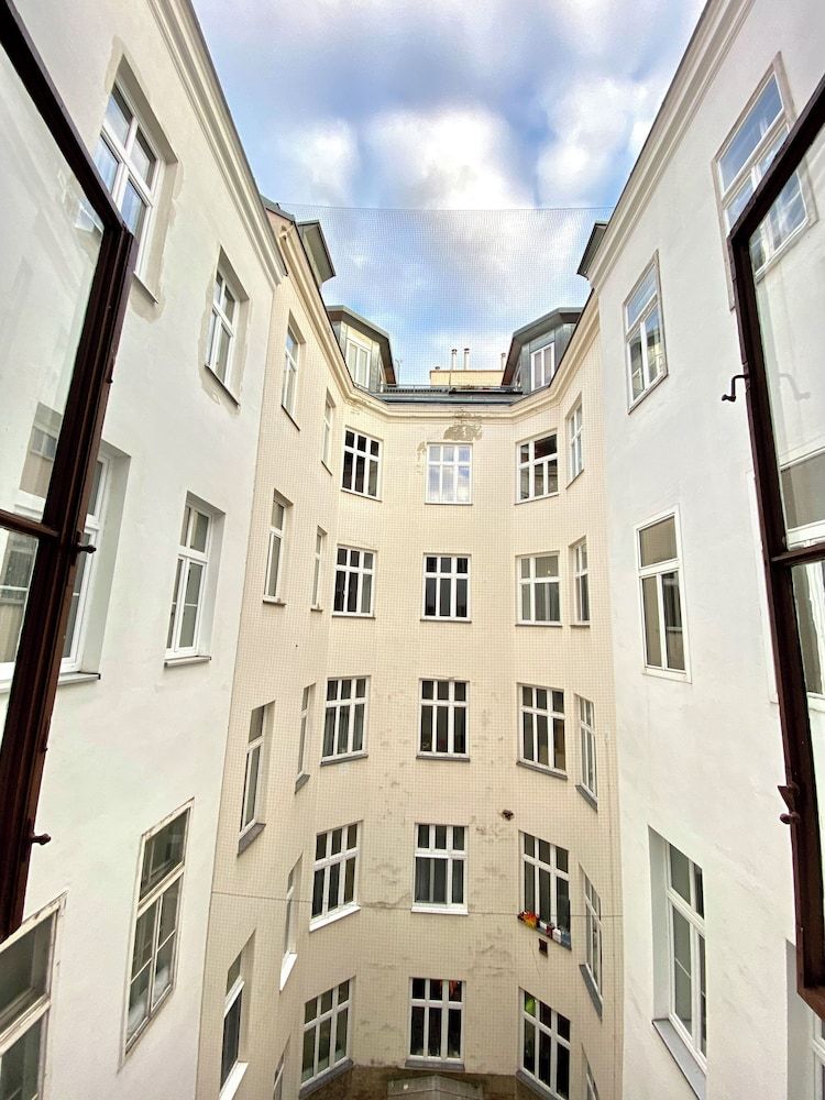 undefined Steiner Residences Vienna Taborstrasse 8