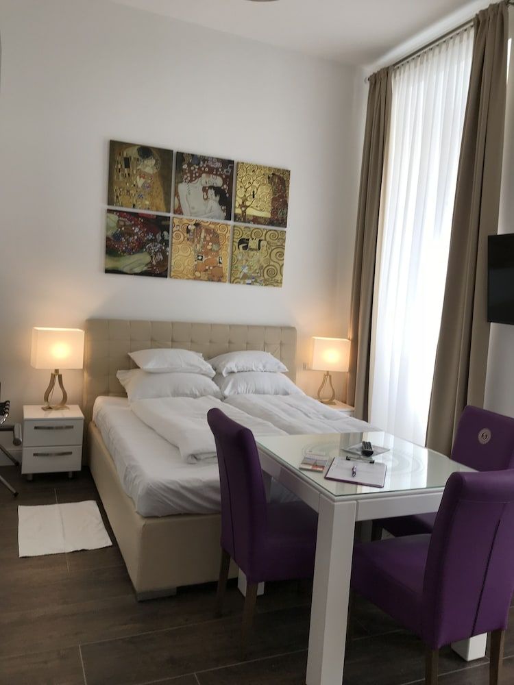 Steiner Residences Vienna Taborstrasse Economy Studio, 1 Queen Bed, Non Smoking, Kitchen 12
