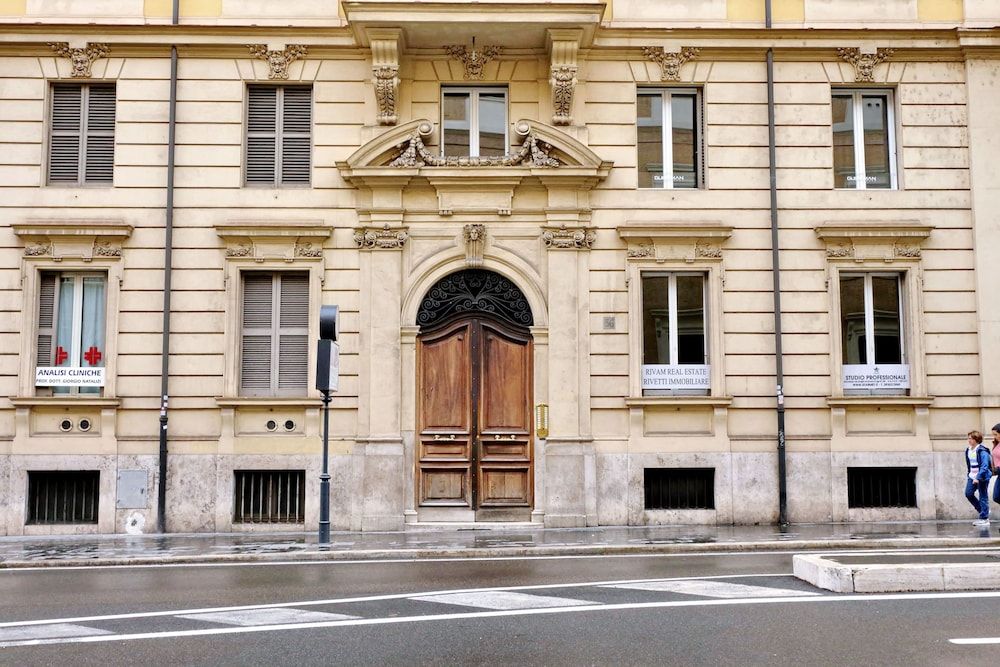 undefined Luxury Rooms