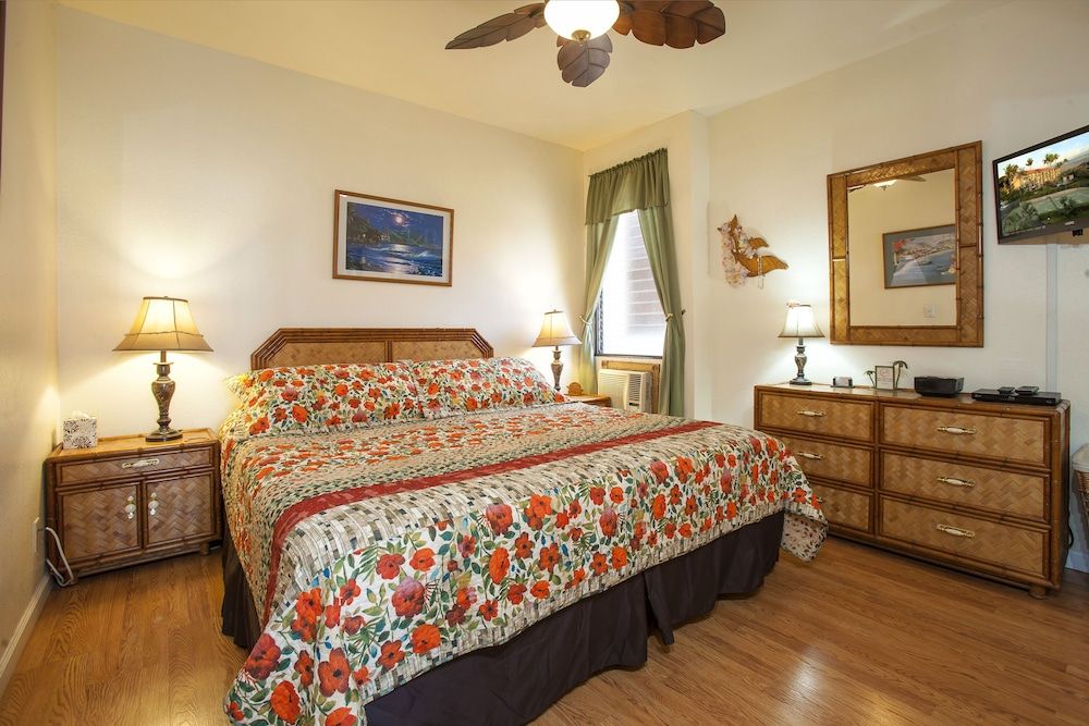 Suite, 1 Bedroom, Garden View