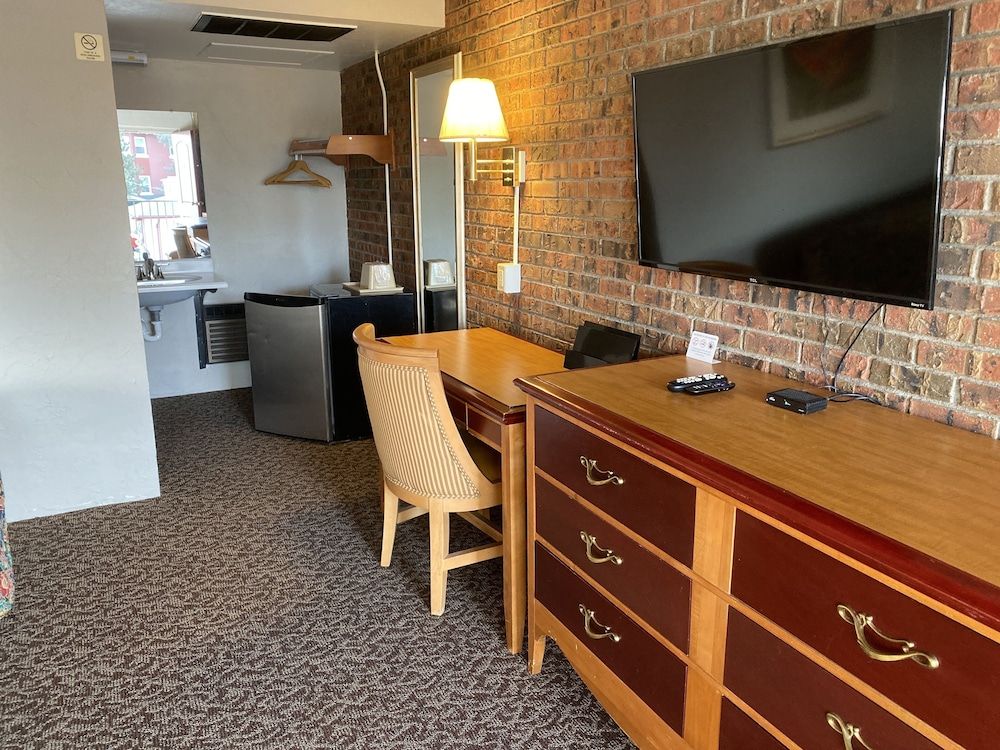 Dunes Inn Standard Double Room 14