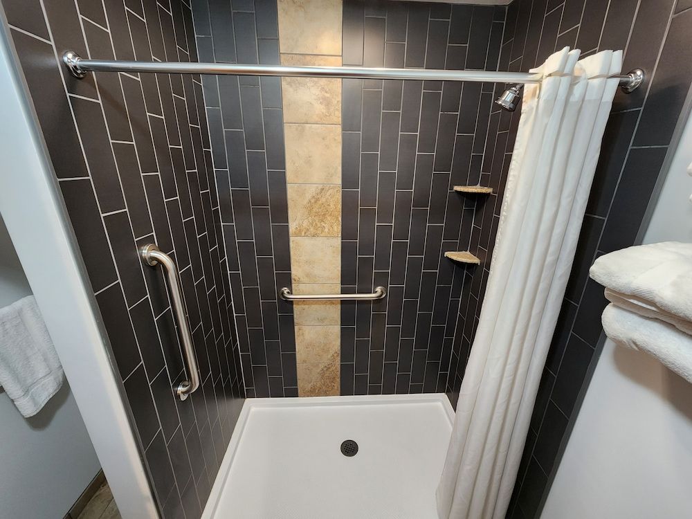 Jefferson Hills Motel Family Suite (Not Pet Friendly) 6