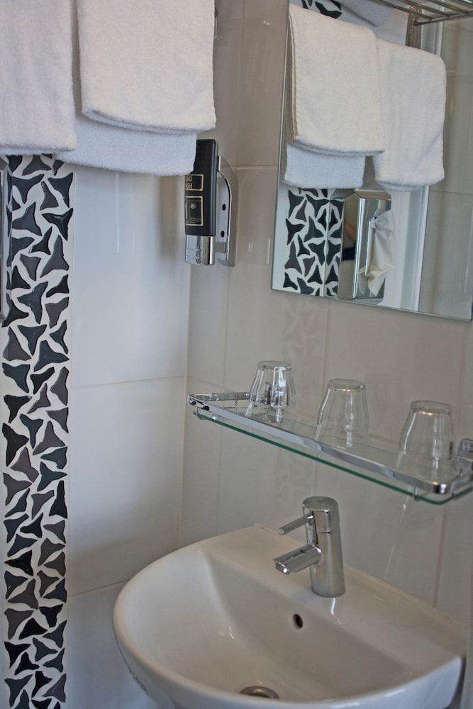 undefined Hotel Allure 5