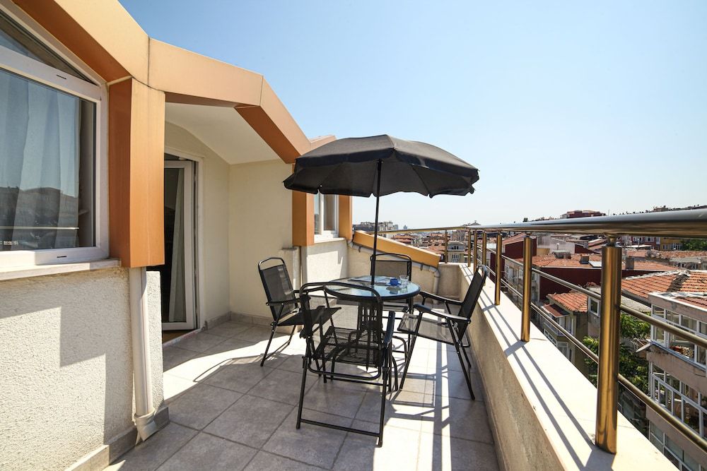 Beddington Residence Sisli Penthouse Apartment with Terrace 5