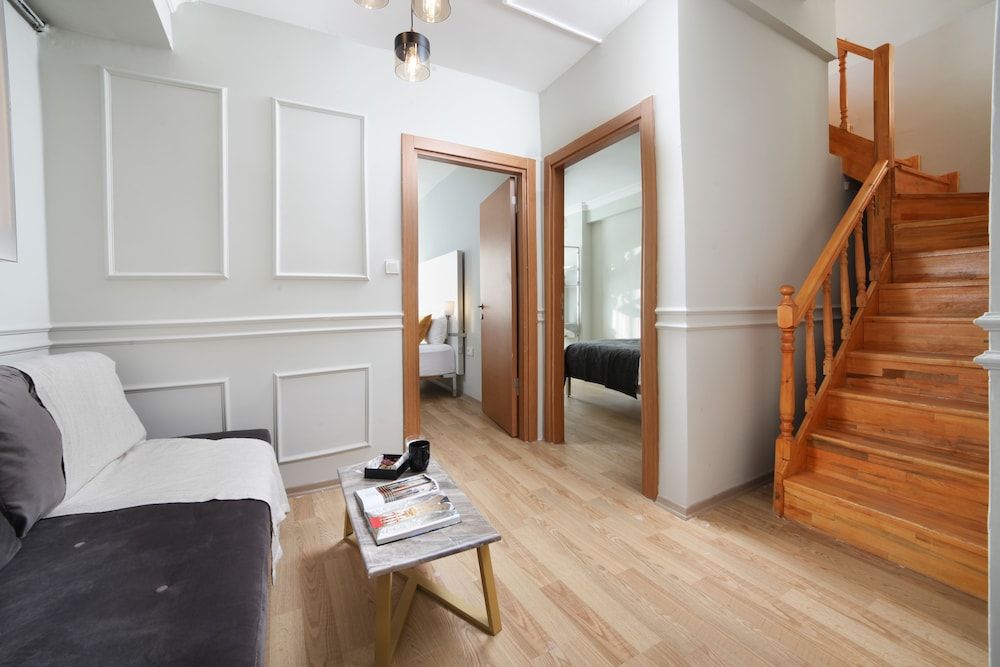 Beddington Residence Sisli Penthouse Apartment with Terrace 8