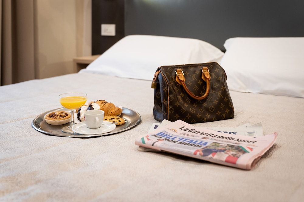 Hotel Victoria Superior Double Room 4