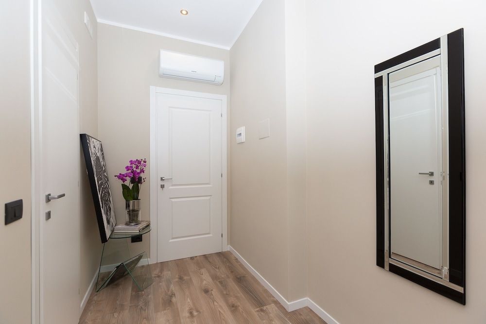 126 Gracchi Suites Double Room, Private Bathroom (Lusso) 23