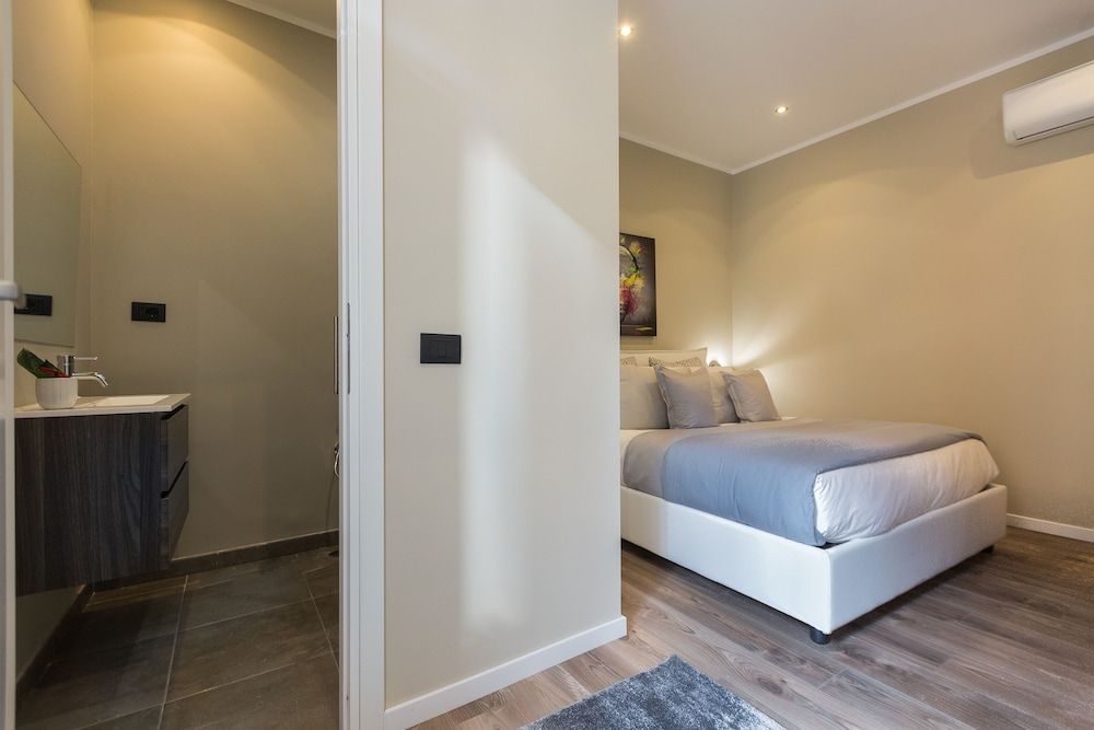 126 Gracchi Suites Standard Double Room 4