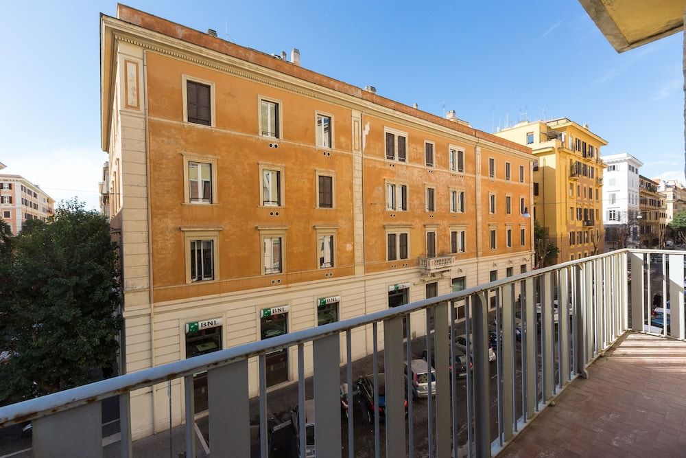 undefined 126 Gracchi Suites 6