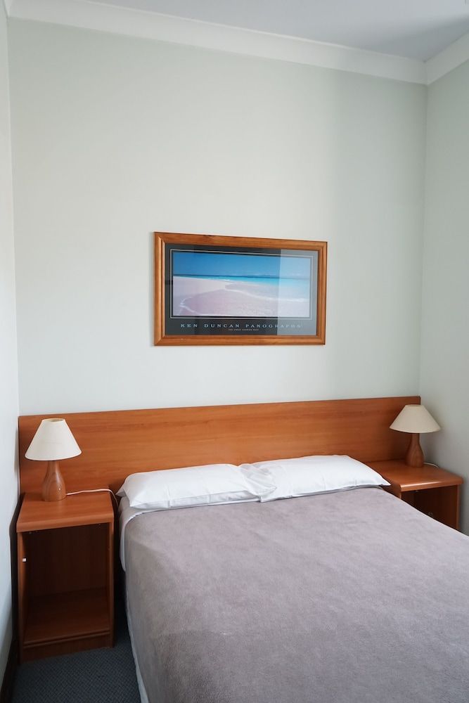 Double Room Shared Bathroom