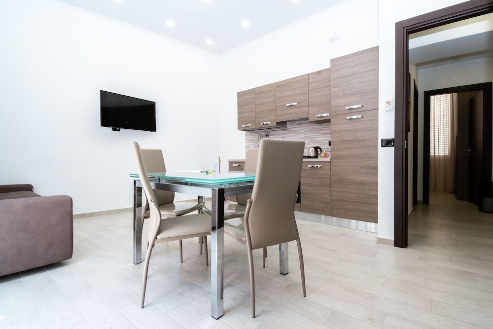 undefined Palazzo Settembrini 49 2