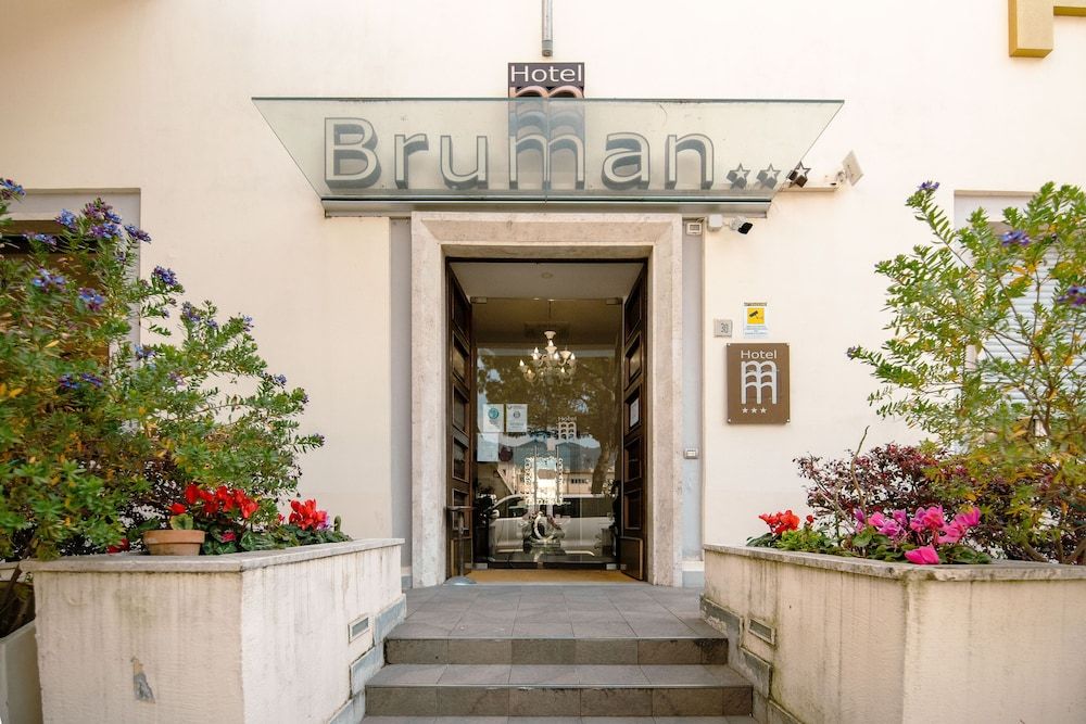 undefined Hotel Bruman Salerno 4