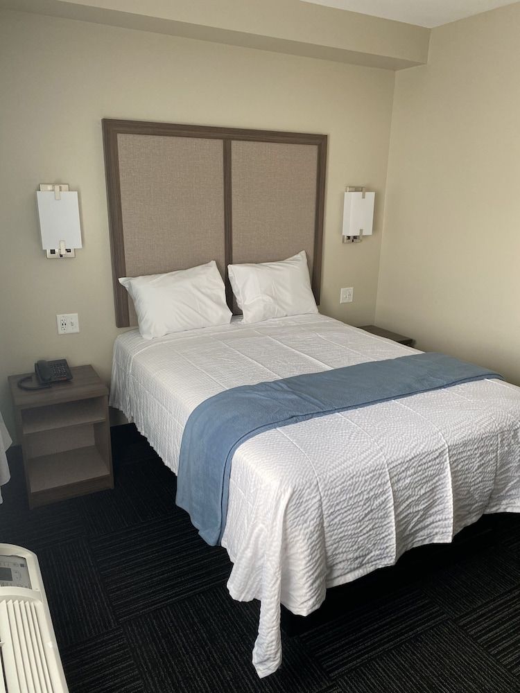 Hotel DeSoto Single Room, 1 King Bed, Kitchenette 2