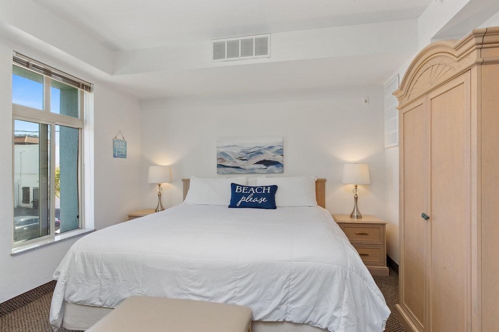 Beach House Inn & Suites 212 - Crows Nest