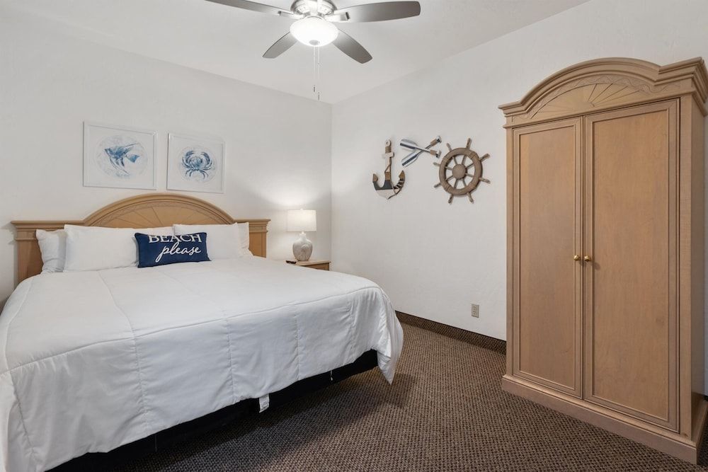 Beach House Inn & Suites 203 - Pirates Cove 2