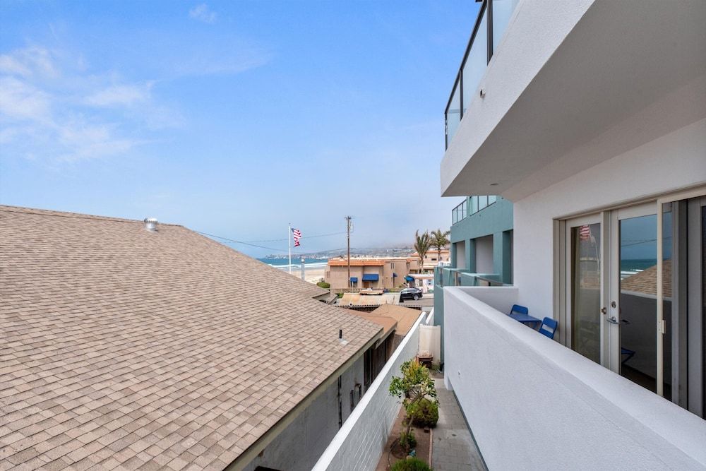 Beach House Inn & Suites 203 - Pirates Cove 3