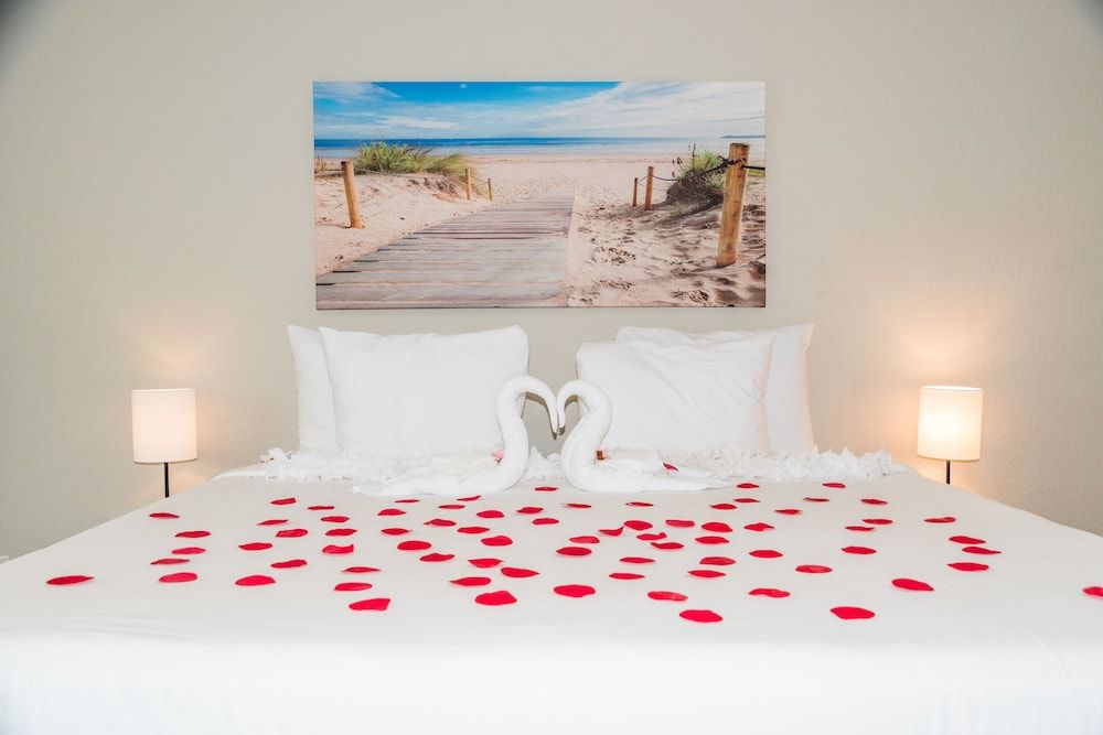 Surf & Sand Hotel Deluxe Studio 2