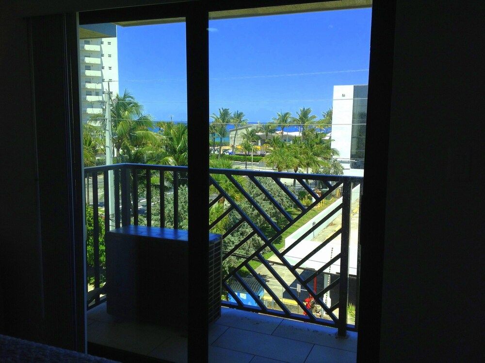 Vistalmar Beach Resort Comfort Condo, 1 Queen Bed with Sofa bed, Non Smoking 9