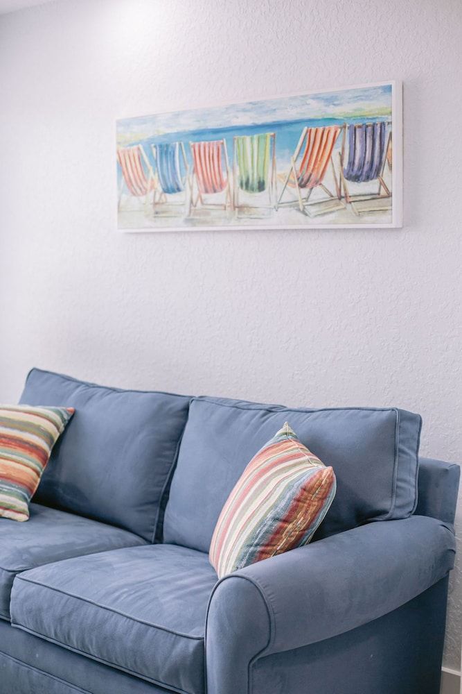 Vistalmar Beach Resort Deluxe Suite 2