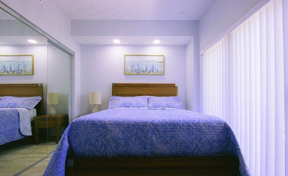 Vistalmar Beach Resort Comfort Condo, 1 Queen Bed with Sofa bed, Non Smoking 2