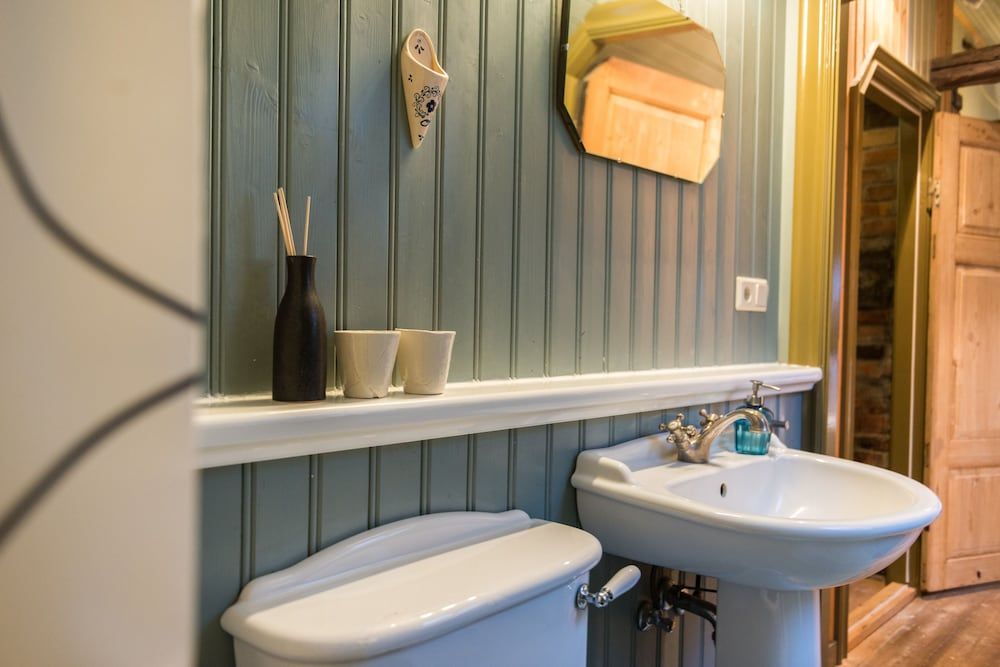 Reykjavik Treasure Double Room, Private Bathroom (Self Check-in) 29