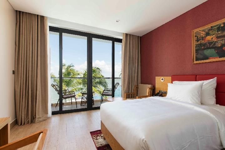 Deluxe Double Room with Balcony