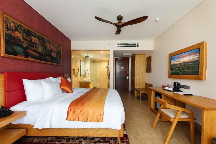 Deluxe Double Room with Balcony