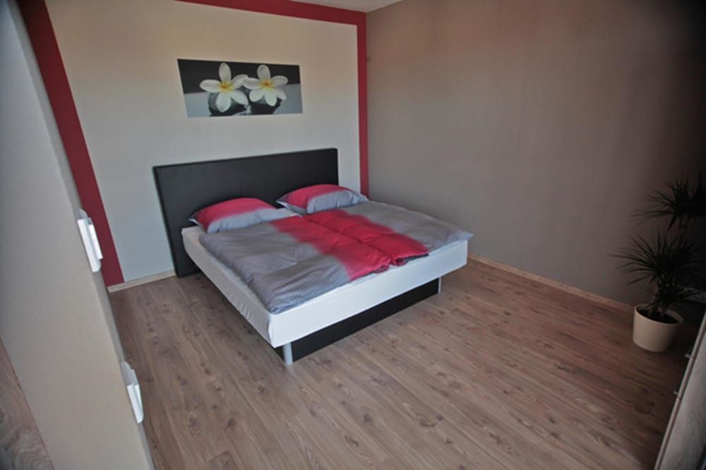 Apartment 3 (+40 EUR/Stay Cleaning Fee)