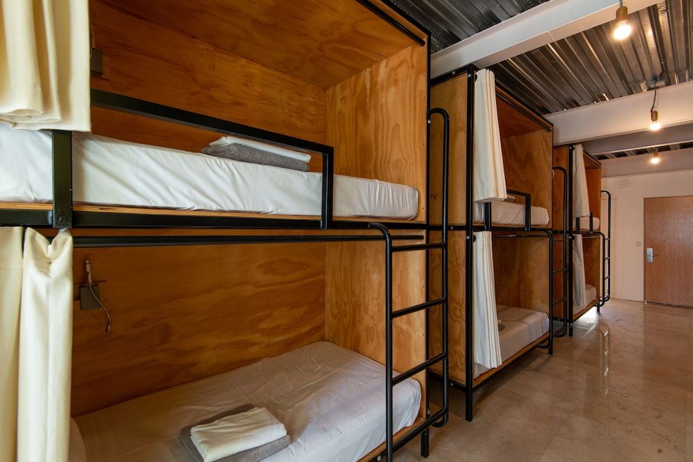 Standard Shared Dormitory, Women only, Non Smoking