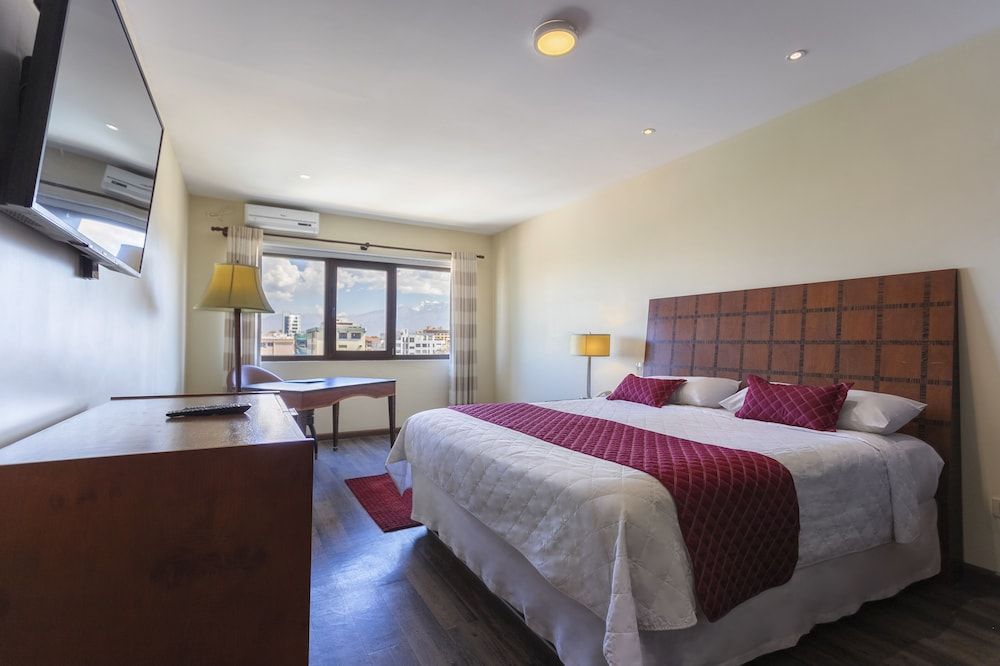 Gran Hotel Cochabamba Family Apartment (Twin)