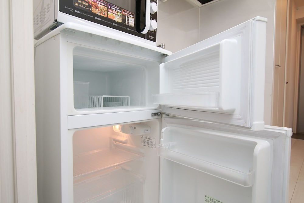 Mini-Refrigerator