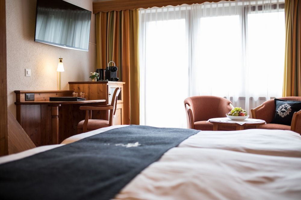 National Zermatt – Matterhorn Views, Sunnegga Gateway & SPA Double Room with Matterhorn View 2