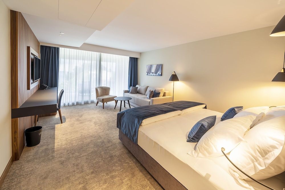 Deluxe Double or Twin Room, Balcony, Sea View