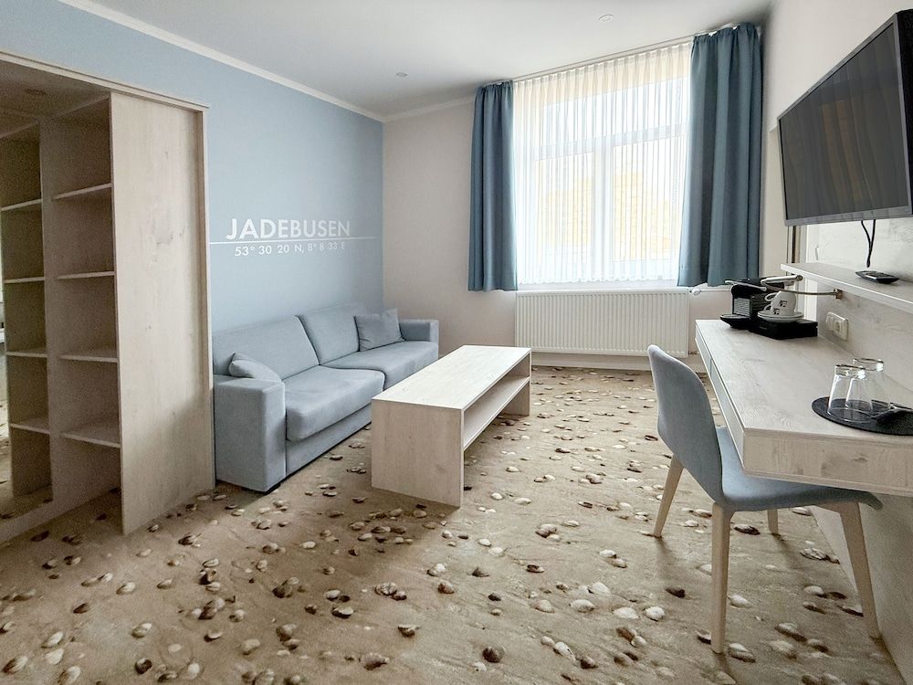 DORMERO Hotel Wilhelmshaven Studio Suite 4