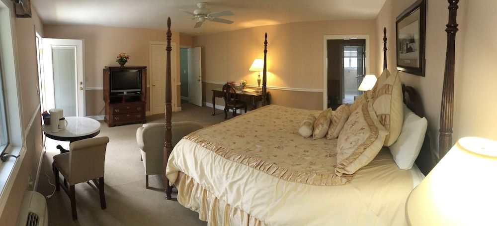 Boxwood Lodge Suite, 1 King Bed