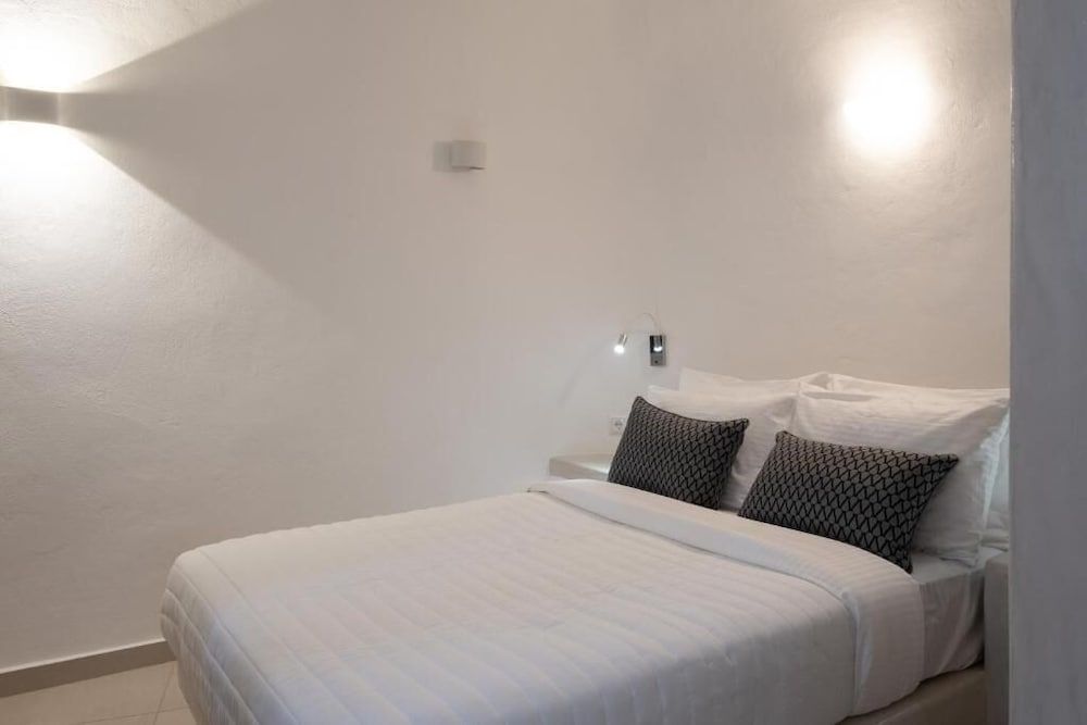 Family Studio Suite