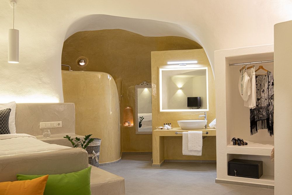 undefined Santoterra Antigua Suites