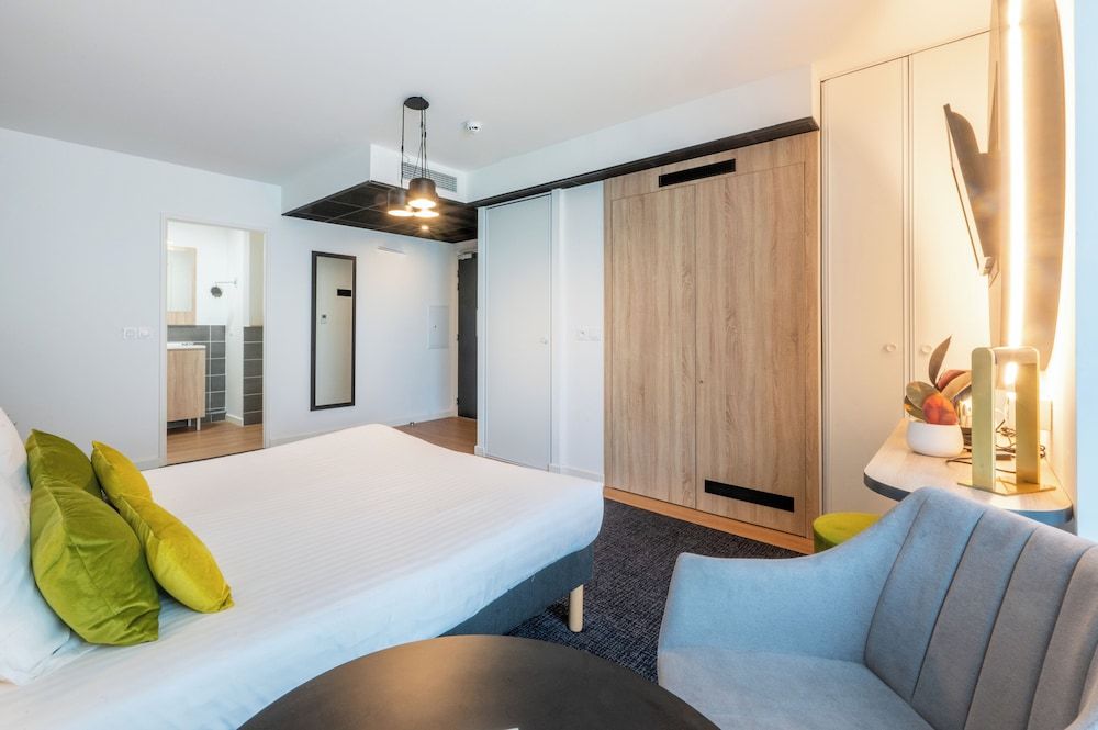 undefined Nemea Appart`Hotel Riviera Nice Aeroport 2
