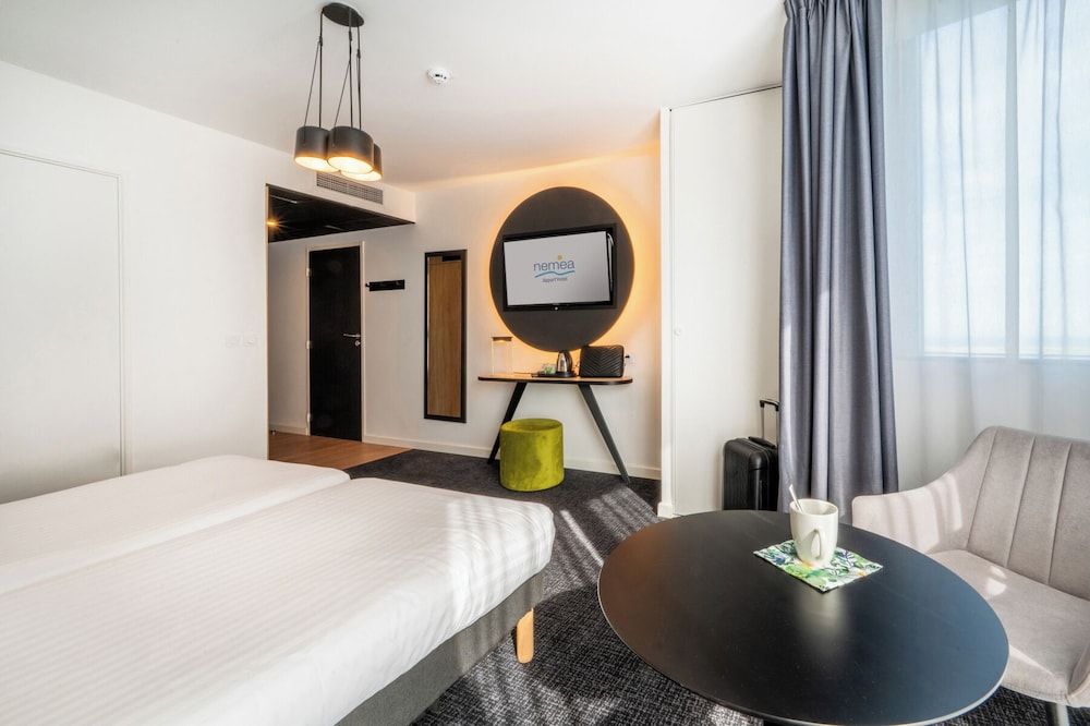 undefined Nemea Appart`Hotel Riviera Nice Aeroport 4