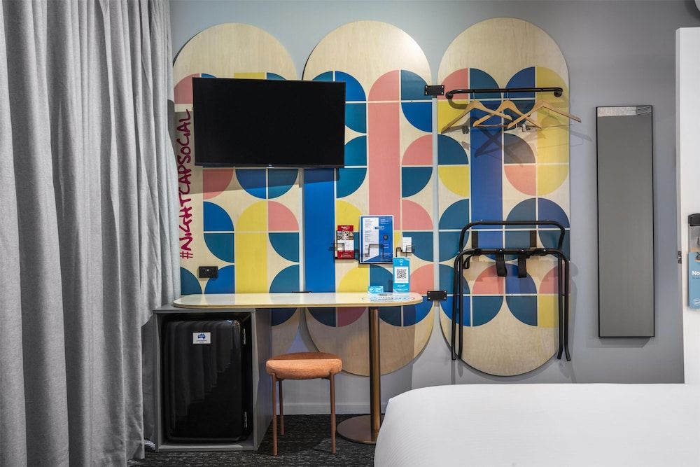 Royal Hotel by Nightcap Social Studio Double with Shared Bathroom 12