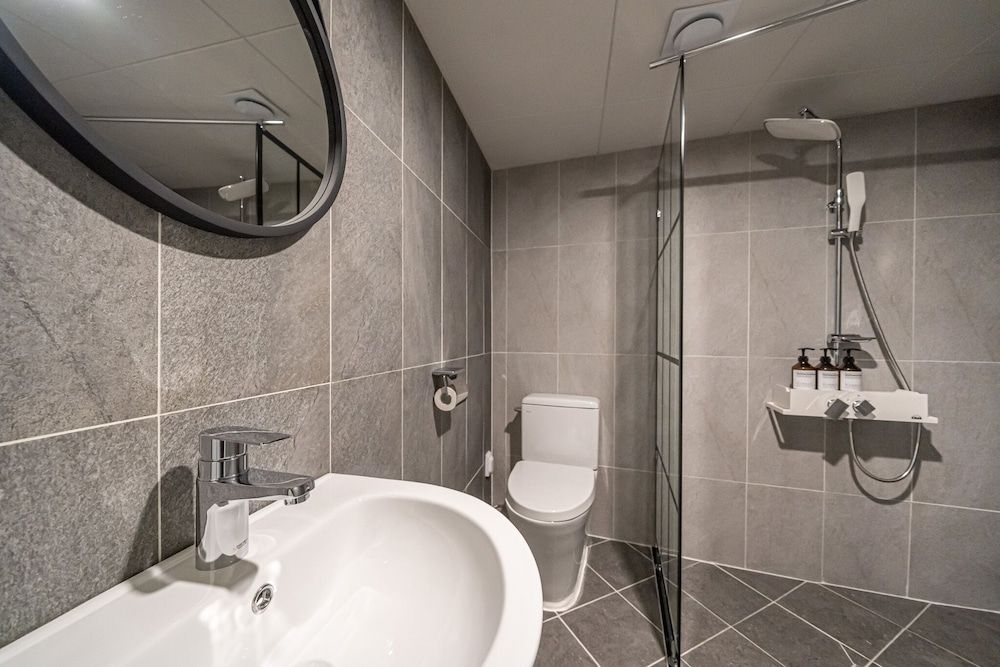 Songtan Number 25 Hotel Standard Room 9