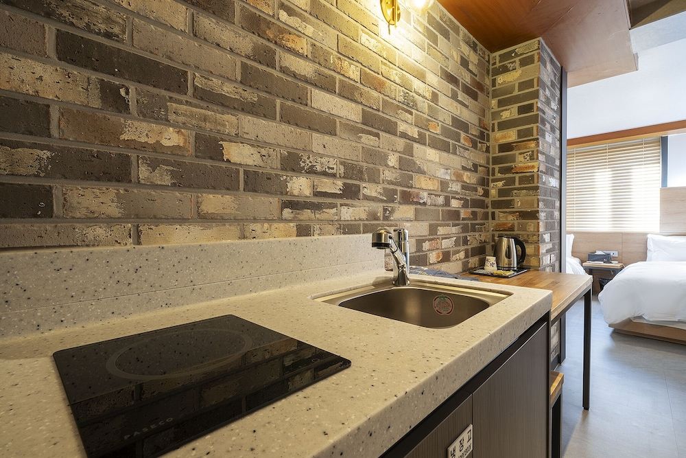 Songtan Number 25 Hotel Suite 9