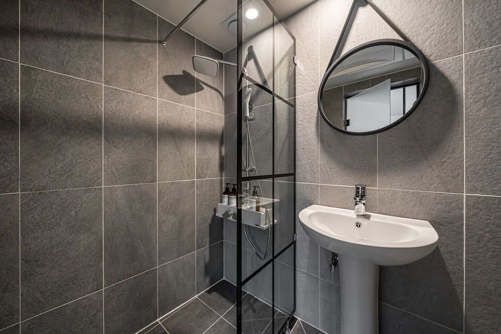 Songtan Number 25 Hotel Standard Room 8