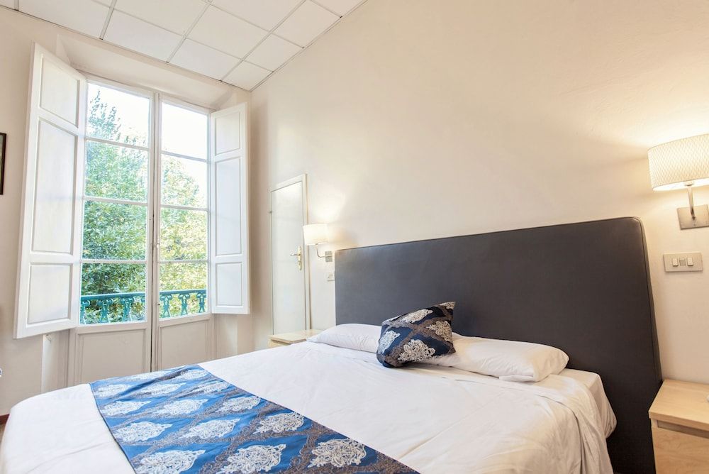 Hotel St. James Superior Double or Twin Room