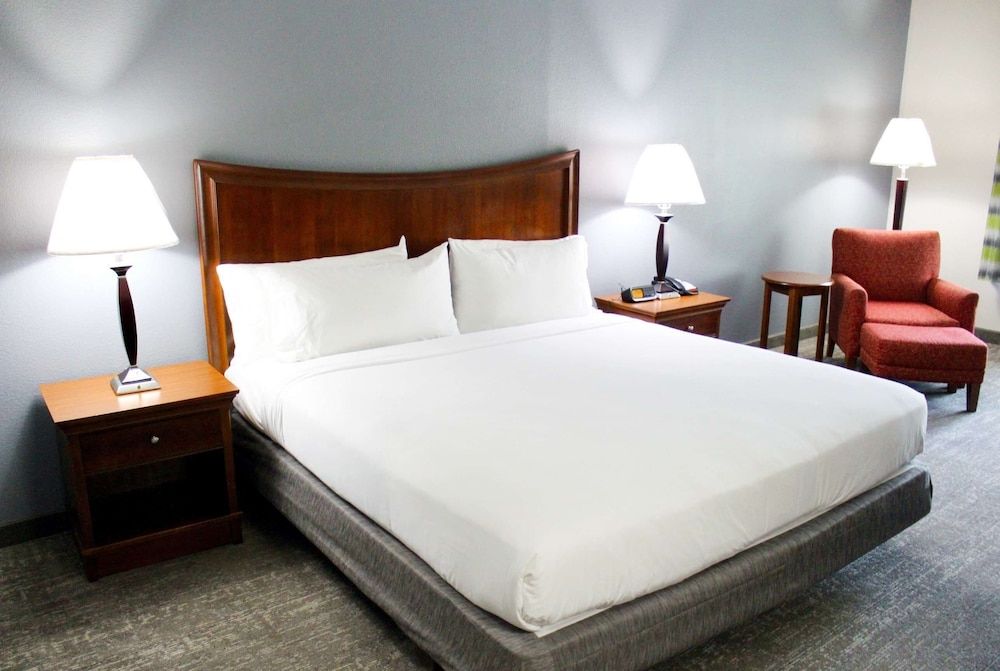 Studio Suite, 1 King Bed, Non Smoking