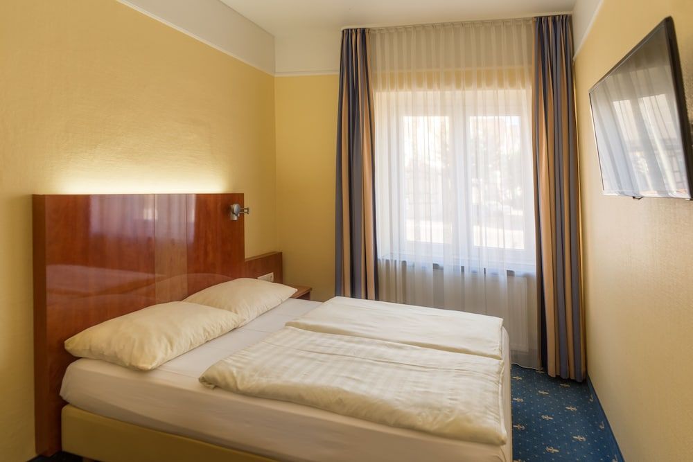 Comfort Single Room
