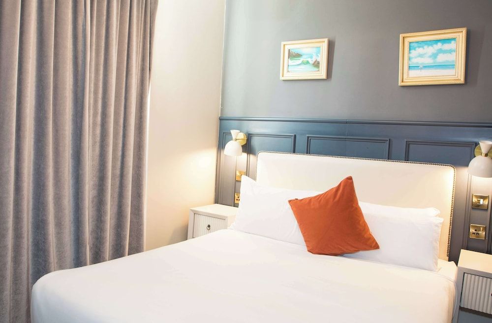 Henrietta House, a member of Radisson Individuals Traditional Room (Cosy) 4