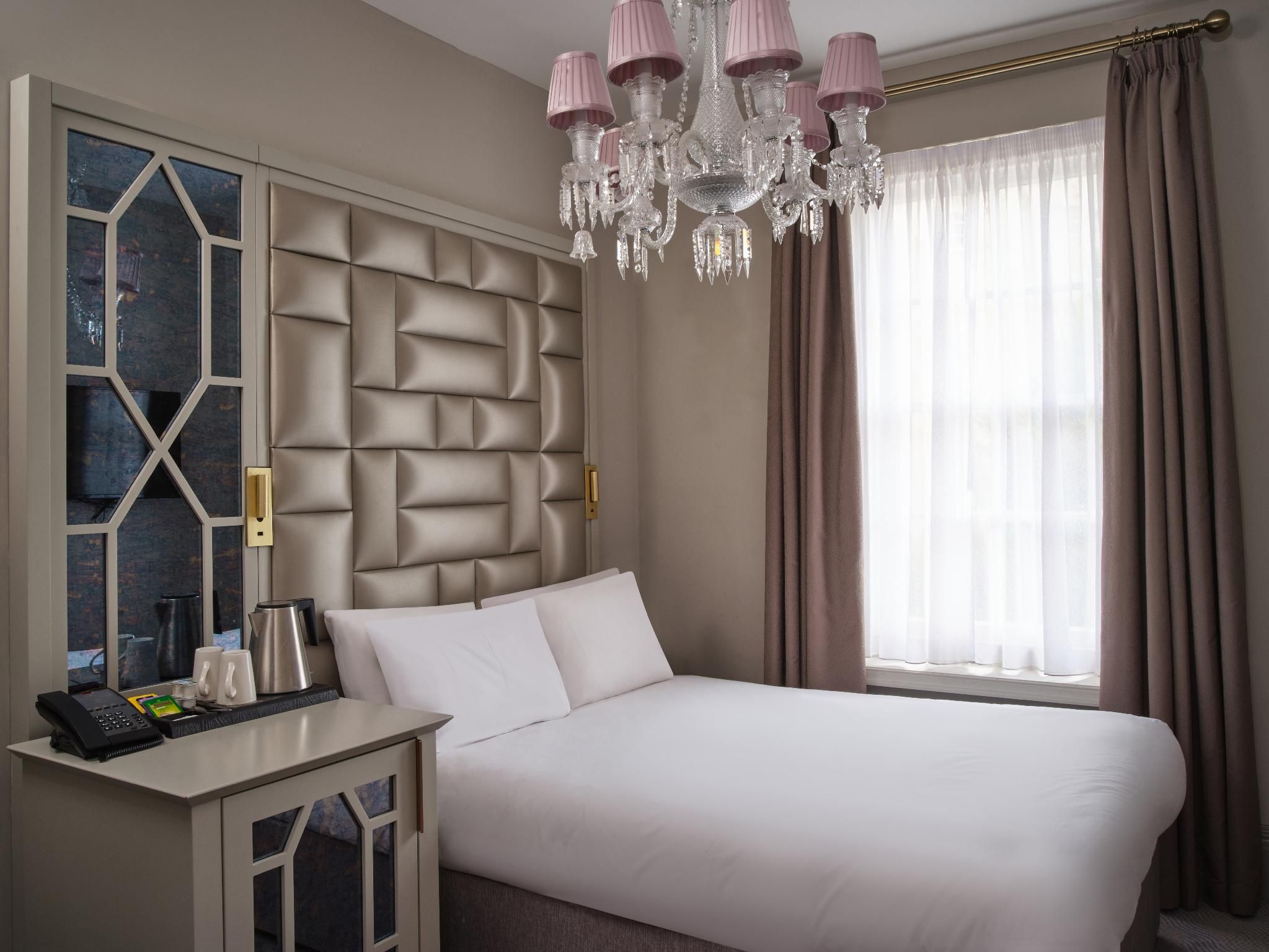 Henrietta House, a member of Radisson Individuals Boutique Cosy Room 2