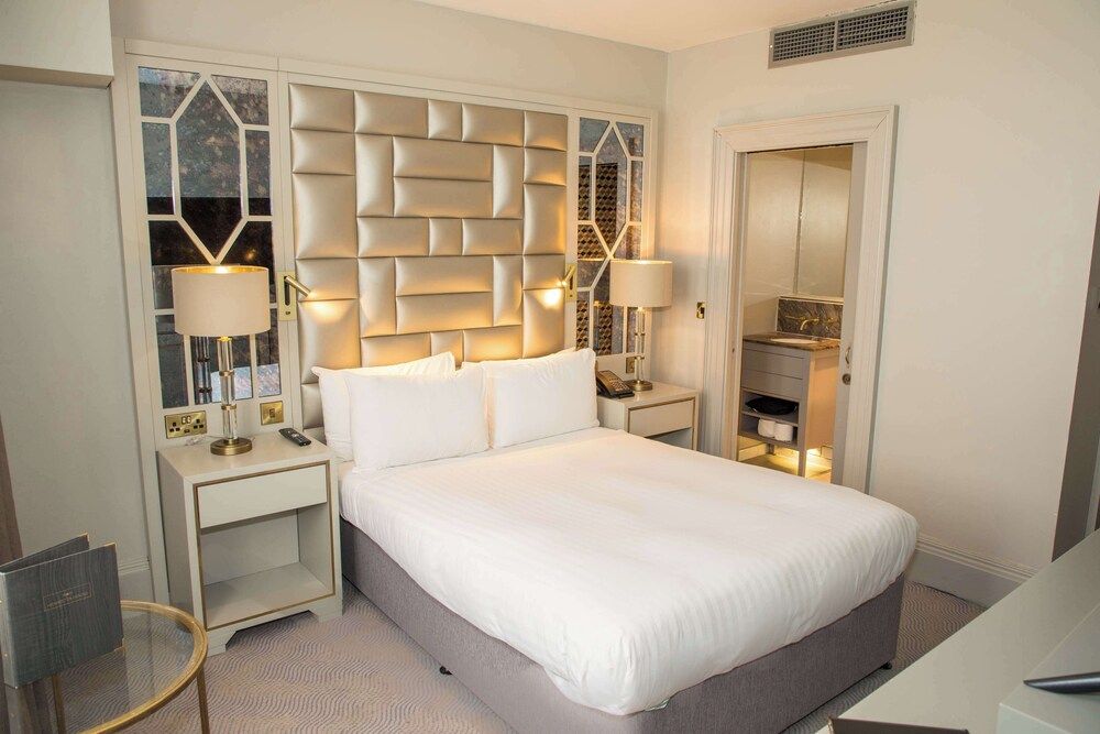 undefined Henrietta House, a member of Radisson Individuals 4